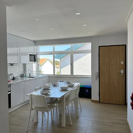 Carcavelos Shared Serviced 12 Guest house Oeiras