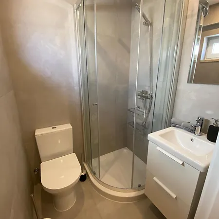 Carcavelos Shared Serviced 12 Guest house Oeiras